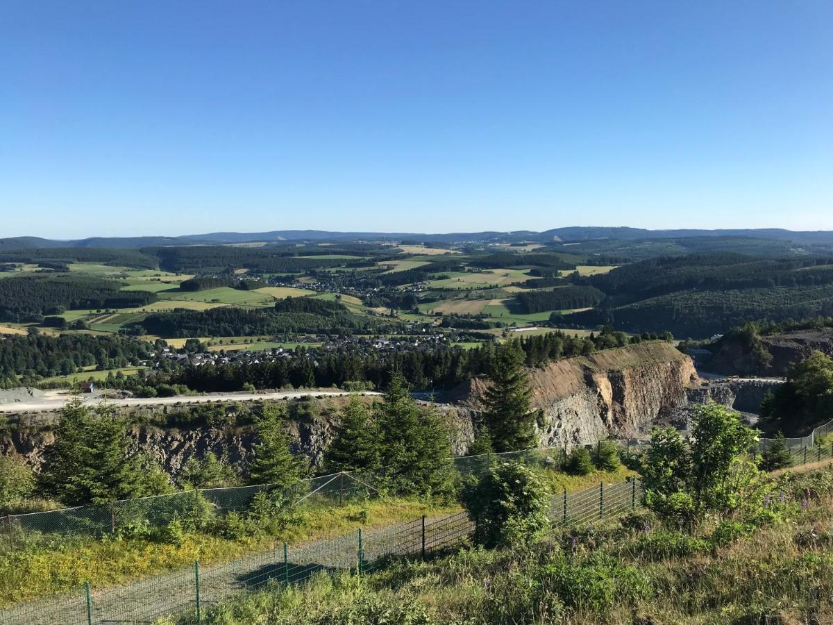 Aktiv-Ferienwohnung "Snow & Bike"- Zentral Zwischen Winterberg Und Willingen Dış mekan fotoğraf